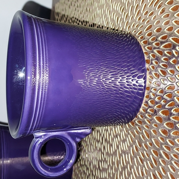 FiestaWare set of 2 mugs in the color Eggplant GUC! - Picture 8 of 12
